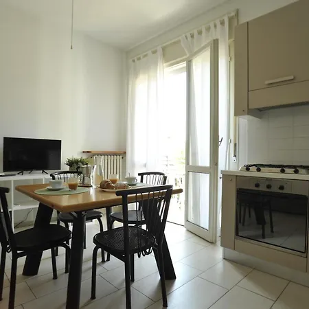 La Casa Di Sara Apartment *